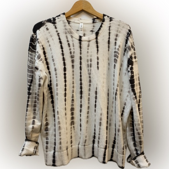 LULULEMON TIE DYE CREWNECK SWEATER - Picture 5 of 11